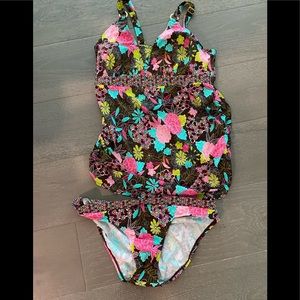 Motherhood Maternity swim suit